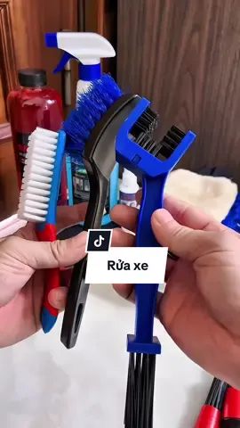 Bộ dụng cụ rửa xe đầy đủ cho ô tô xe máy. #dungcuruaxe #comboruaxe #xabongbottuyet #ruaxeoto #ruaxemay 