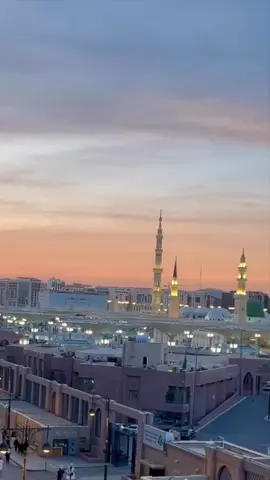 لاش میری تے آویں سائیاں *Madina Munawara*  Madina Munawara is one of the holiest cities in Islam. It is located in Saudi Arabia. Our beloved Prophet Muhammad (ﷺ) migrated to Madina from Makkah. This migration is known as Hijrah. The Prophet (ﷺ) built Masjid-e-Nabawi in Madina. His blessed tomb is also in Masjid-e-Nabawi. Madina is a city of peace, love, and light. Muslims from all over the world visit it with great respect. People feel deep spiritual joy when they enter the city. The atmosphere of Madina is full of blessings and tranquility. Every Muslim wishes to visit and pray in Madina Munawra #plztiktokteamdontunderviewmyvideos #foryoupage #