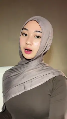 esok lusa atau malam minggu?