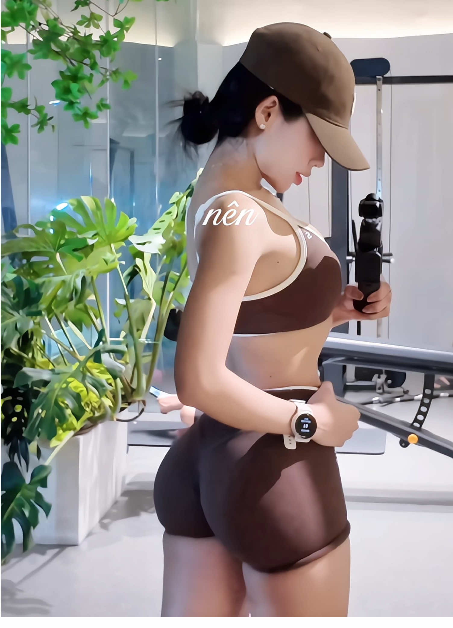 Có bao giờ bạn nhìn mình trong gương và tự hỏi? #taofit #gym #setdotapgym #suckhoe 