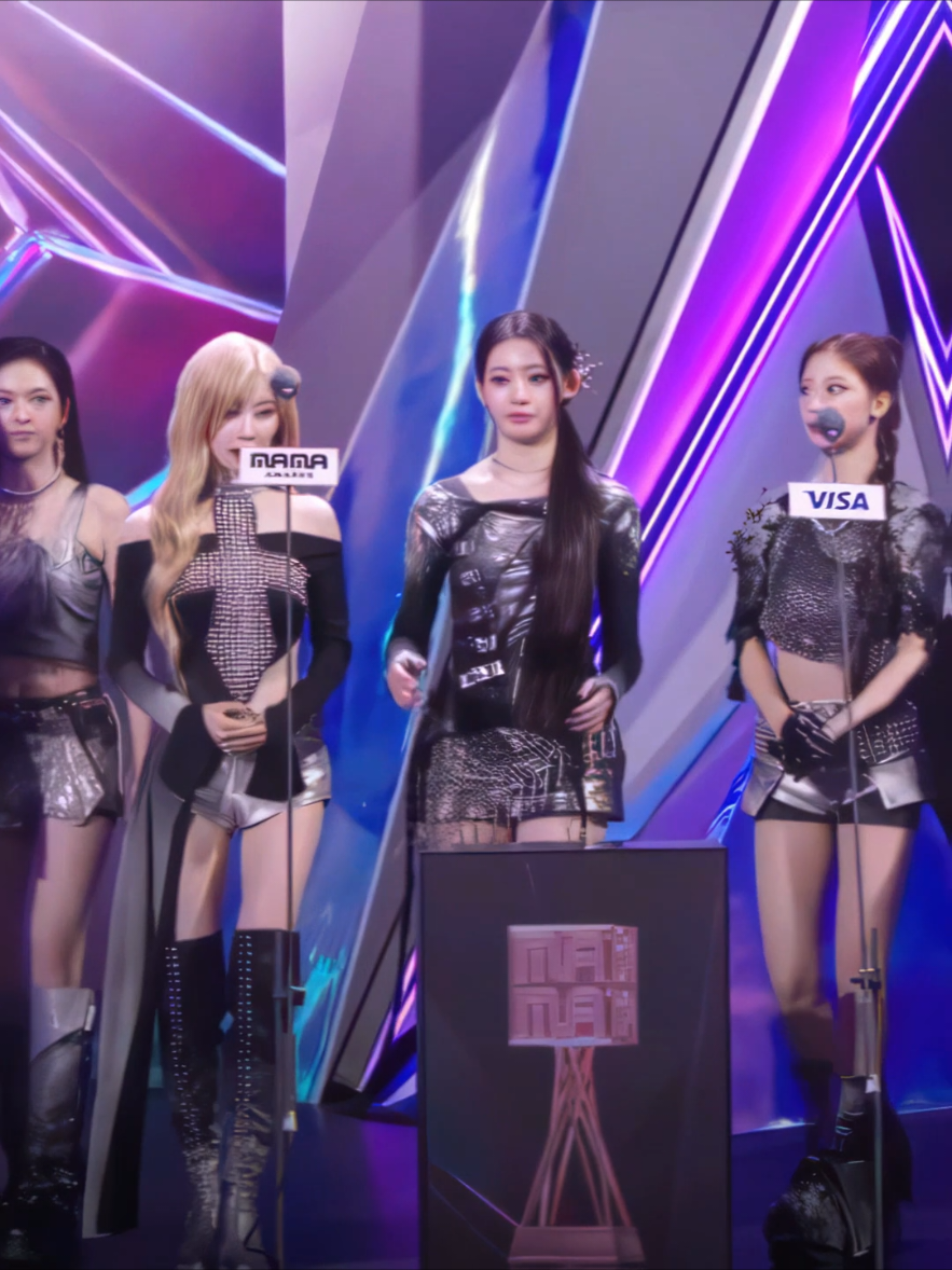 so proud of babymonster, hope they can win awards alongside rami next time #babymonster #베이비몬스터 #babymonsteredit #kpop #fyp #edit #cgt🎼