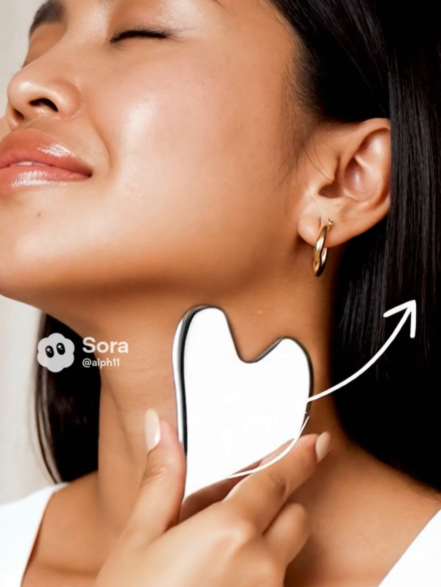 Cool, sleek, and perfect for contouring your face naturally. ❄️💖 #GuaShaTool #FaceContouring #StainlessSteelBeauty #SelfCarePH