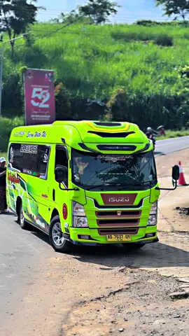 Giga Euro 4 By Hartono Putro, Reservasi 085712867181 #sewaelfmagetan #elfhartonoputra #liburanseru #elfgigaeuro4hartonoputra #magetan 