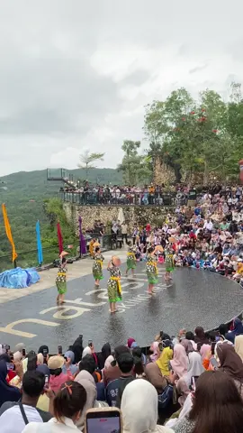 diajak kesini lagi juga ga bakal nolak #fyp #obelixseaview #jogja #gunungkidul 