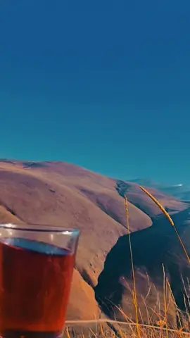 İnsan sadece yaşadıklarına ağlamaz; 