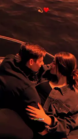 cishqigan beerkyga degey#somalilyrics🎶🎧🎤🎻 #fouryoupagee 🎧🌴🖤#AwliyoallelyricsAwliyoallelyrics🌴🎤🥀 