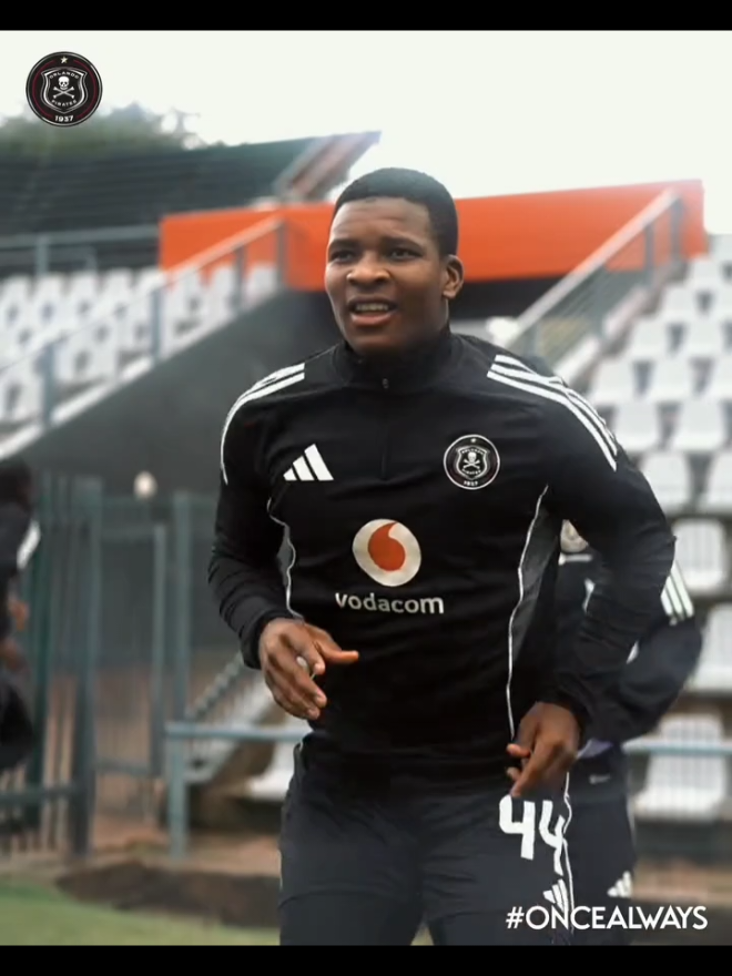 MatchDay🚨 Mbekezeli Mbokazi TLB☠️ Orlando Pirates vs Durban City🖤🤍☠️ #creatorsearchinsights #orlandopirates #mbekezelimbokazi 