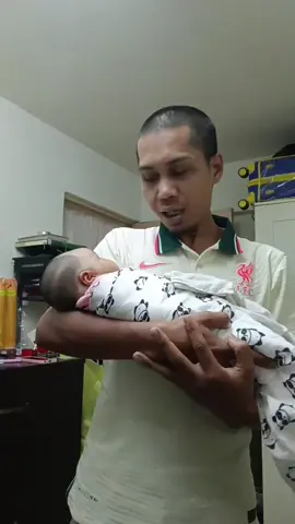 baby tu diam je aku acah acah .. #fyp  #mamumamai 