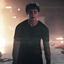 This scene is so powerful wth #powerful #powerfulwitch #willbyers #strangerthings  Cc:@matisaep {saturn}