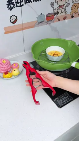No more fear of burning your hands!#heatresistant clip #kitchenessentials #lifehacks #superpractical 
