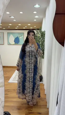 نيوم لاين لبيع الجلابيات بالجملة نقدم لكم أفخم وأجود أنواع الجلابيات بأحدث التصاميم لتناسب جميع الأذواق. 📍 الموقع: السعودية - جدة - البلد - عماير الباشا، مبنى (د)، الدور (٨). 📞 رقم التواصل لبيع الجملة  [‬‪‬+966 503305146] 📞 رقم التواصل لبيع الجملة:  [+966 593512182] ✨ نتميز بالجودة والأسعار التنافسية لتلبية احتياجاتكم سواء للتجار أو الأفراد. مرحبًا بكم دائمًا!