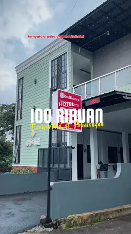 Di pekalongan ada hotel 100 ribuan tapi vibesnya berasa hotel mewah. Booking pakai @RedDoorz Indonesia dan gunakan kode YUKNGINEP biar makin hemat #RedDoorz #bukasemuapintu #redtravelers #hotelpekalongan #staycationhemat 