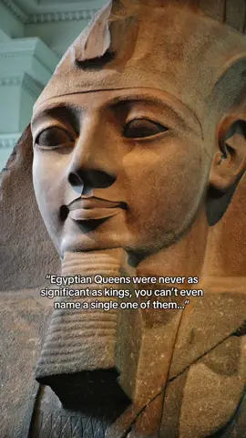 💅🏼👸🏻👑  #cleopatra #nefertiti #womenofhistory #ancientegypt #historytok 