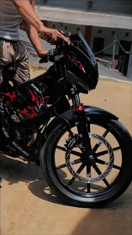 yakin ga keracunan pundur belakang🫵#ireng #satriafubarong #fu_bolodewogank #satriaf150 