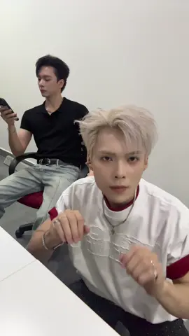 Anh k sợ à @Hải Nam #jeyb #hainam #anhtraisayhi 