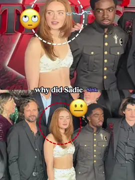 Why did Sadie Sink avoid eye contact with Caleb McLaughlin at the Stranger Things premiere #celebrity #fyp #strangerthings5 #sadiesink #calebmclaughlin