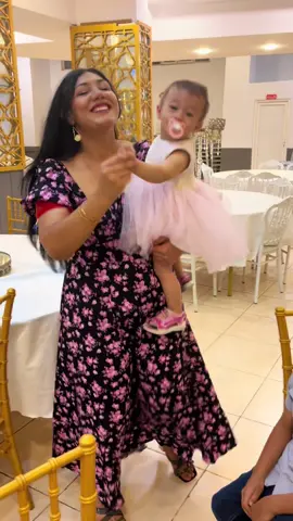 Aşk kızım ❤️🥰 #FunkNoCapCut #camaralenta #keşfet??tiktok🌹❤ #keşfetteyizzz #foryoupage 