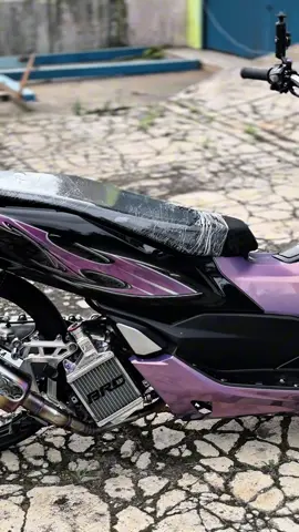 hey i v444nstrong🤩                                           #pcx160ล้อ17แต่งสวย #vietnamstyle🇻🇳 #v444nstrong #penggunaring17 #pcxindonesia 