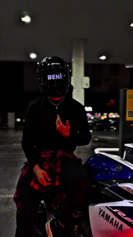 Sensiz beni bende sevmedim.