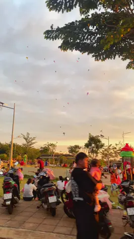 Bãi cỏ lộc Ninh ngày Thứ 7… #locninh #xh #chill #thadieu #dep 