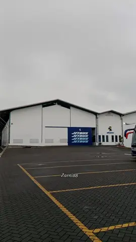 Comingsoon Po Mahardhika wonogiri. tinggal nunggu unit yg ikut pameran GJAW 2025. ( 2 unit Scania dan 2 unit Man) #mahardhika #jetbus5 #scania #man #busmania 