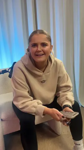 COME FOR ME 😂😂😂 I beg people to come for Gee please take the heat off Paige 💖💗 #strictlypgpod 