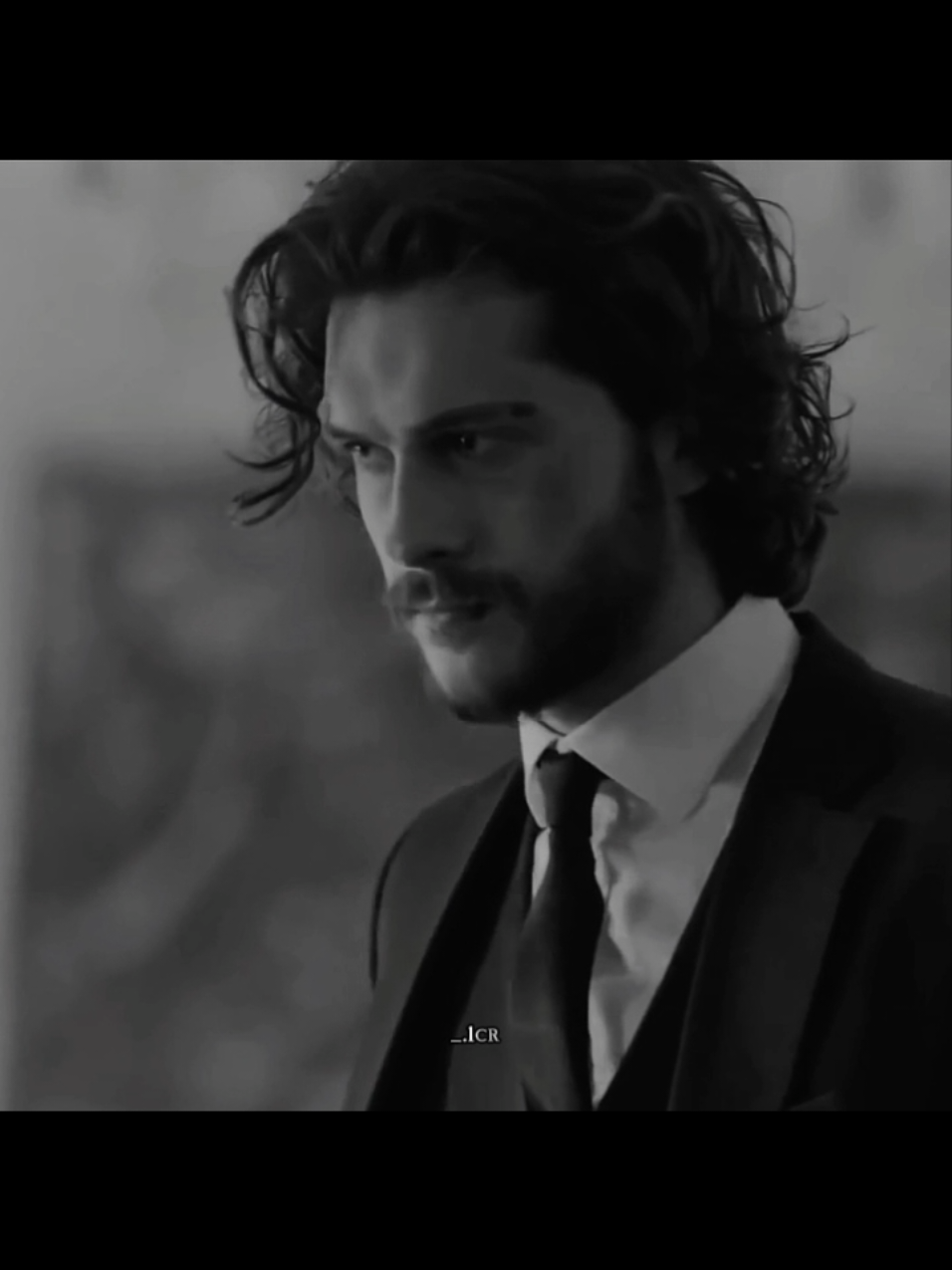 حـب مـيـن مـا بـحـبـش حـد 🤞🏻🖤🔥 #alperenduymaz #emrah #çukur #fyp #fouryourpage 