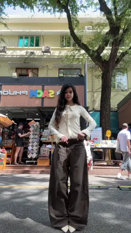 👚: @navie.studio  👖: @ab house 88 