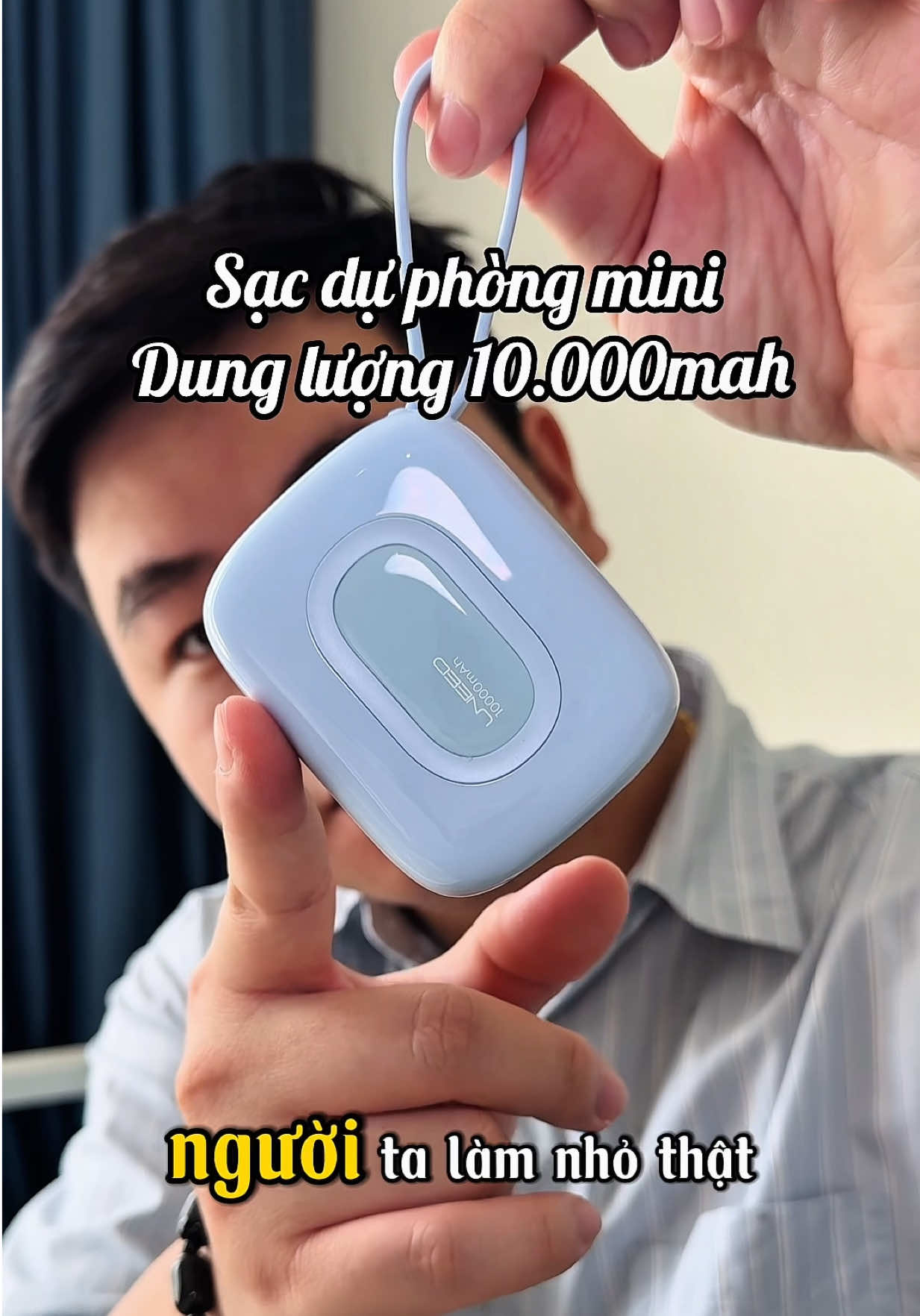 Sạc dự phòng Uneed mini nhỏ gọn nhưng dung lượng lớn 10.000mah, có sẵn 2 cáp sạc. #sacduphongmini #uneed #sacduphong10000mah #tranminhdaily #xuhuongtiktok 