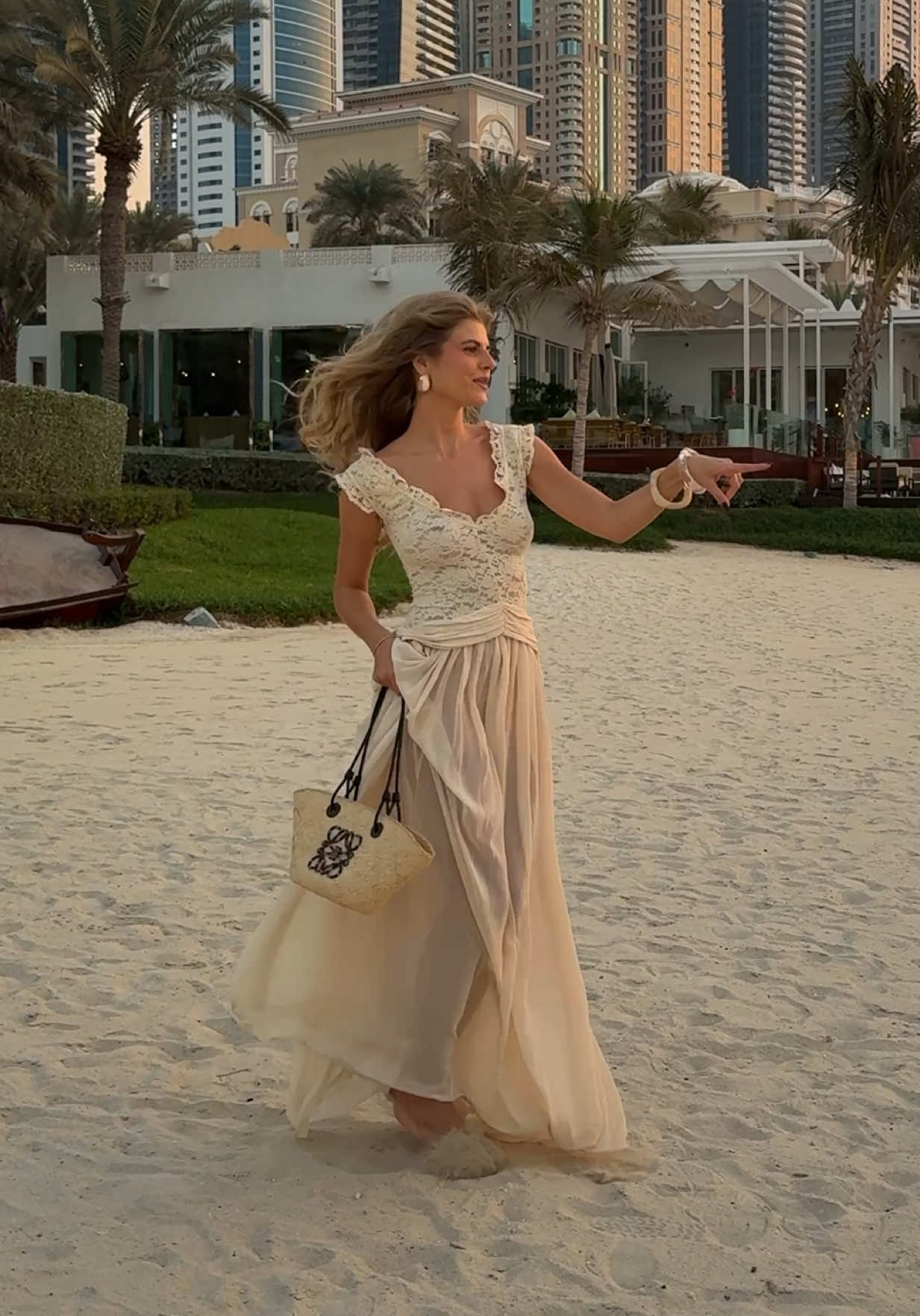 I’m just a girl ✨ #parisiennestyle #dancingqueen #abba #fypage #dubai 