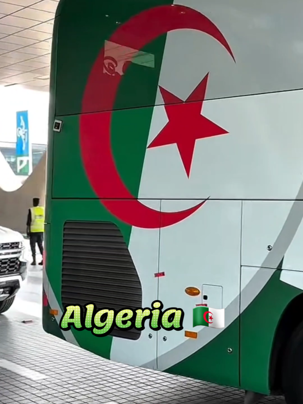 Algeria 🇩🇿 national team Arrived at Doha  FIFA ARAB CUP QATAR 2025  #Qatar🇶🇦 #algeria #fifaarabcupqatar2025 #saudiarabia 