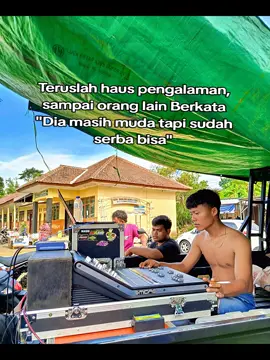 Diah masih Muda tapi serba Bisa #operatormuda #soundsystemjawatimur 