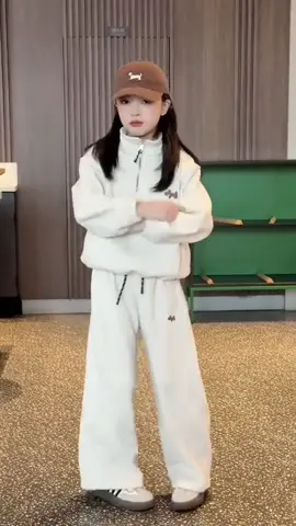 SET BỘ NỈ KHÓA 2 MÀU CHO BÉ GÁI #xuhuong #Tiemcuabeo #quanaotreem #quanaothudongchobe 