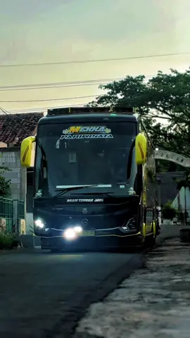 menyoreh bareng Mekka😍 #agamtunggajaya #busagamtunggajaya #agamtunggajayalovers #maospartygank 