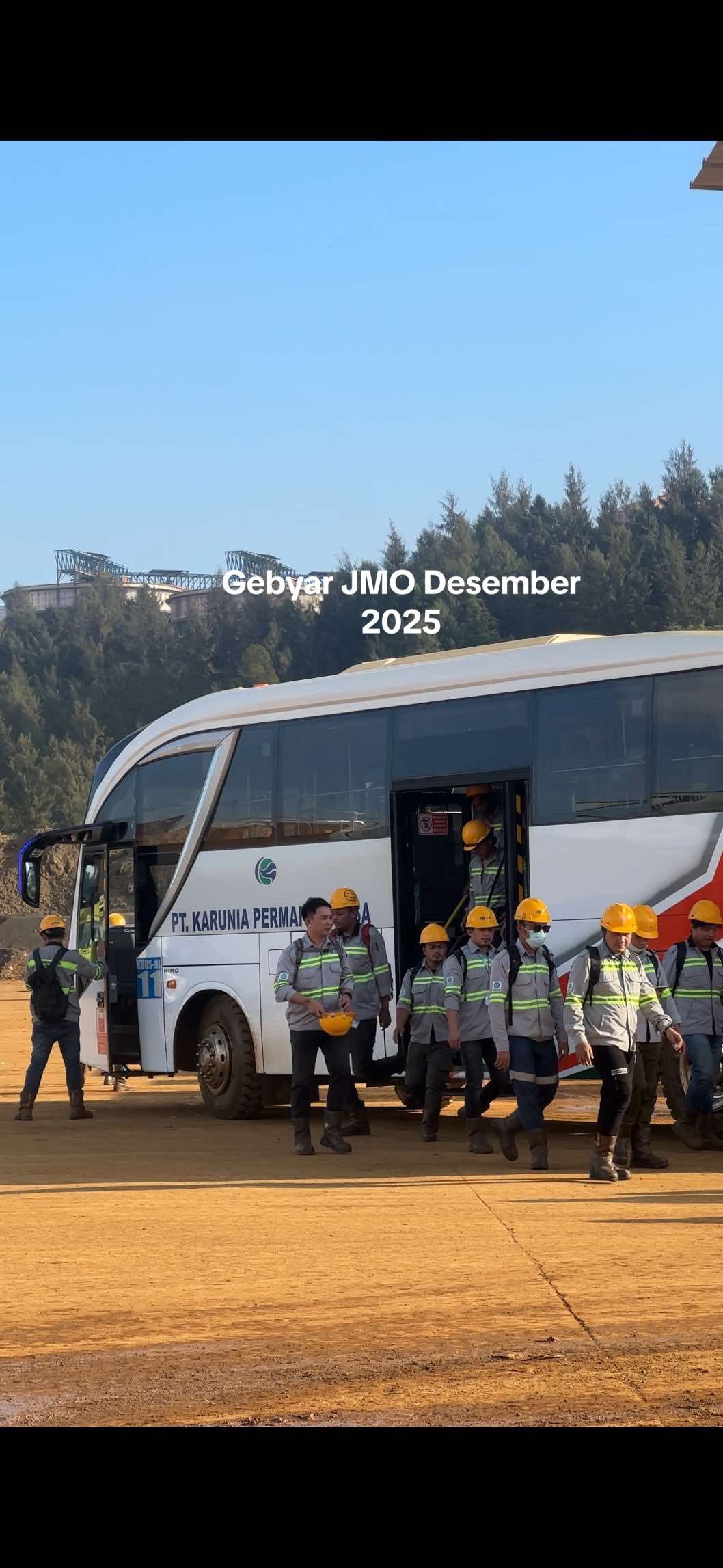 🎉 Gebyar JMO Desember 2025! Cek saldo JHT di aplikasi JMO dan menangkan hadiah total 120 pemenang 🤩 🎁 Hadiah: • 50 Voucher Belanja • Uang tunai total 15 Juta Rupiah 📅 Periode 27 November - 28 Desember 2025 Pengundian setiap minggu! Cek saldo ➝ Isi formulir ➝ Tunggu pengumuman di IG @Harita Nickel  Yuk cek saldo JHT sekarang! 💙📲 #bpjsketenagakerjaan #haritanikkelsiteobi #bpjs 