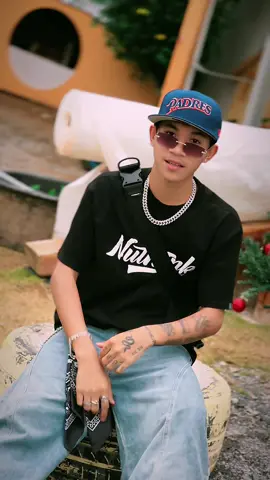 រងារណាស់សុំឧបទេពអប្សរតិចមក🫰