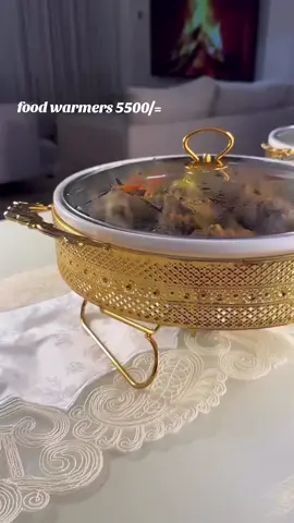 ✨Available  🏷️PRICE =5500/=1pc ✴️Luxury Ceramic Buffet Food warmers with High quality stainless steel stand.  ✴️Food warmer Stove  at the Bottom to put your Food Hot and warm ❇️Capacity 3.5L #foodwarmer #Homechef_utensils #kitchentools #viral_video #tiktokenya🇰🇪 