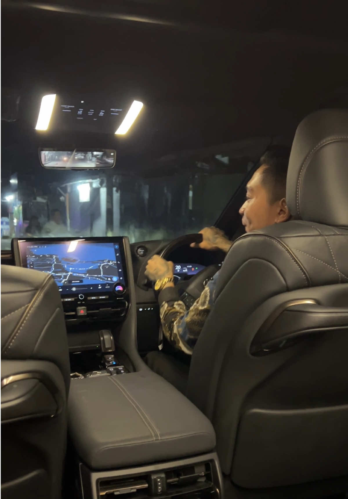 pov di layani driver #rentcarbali #sewamobilbali #sewaalphardbali #fyp #sewamobilmurah 