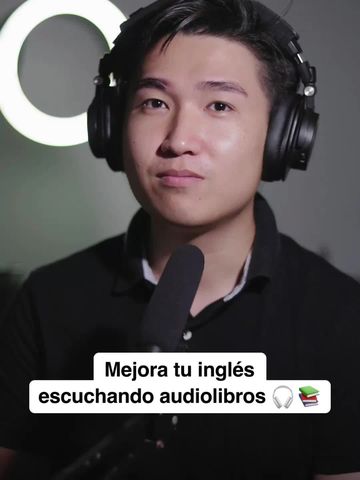 ¡Mejora tu inglés leyendo resúmenes de libros y escuchando audiolibros!