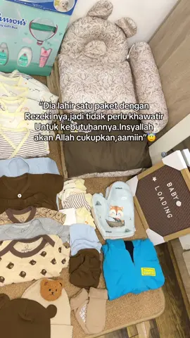 Masyallah perlengkapan deboy uda 80%,sisa nya blm pd dateng tpi udh pengen buat trend ini😁👶🏻🩵 #perlengkapanbayi #perlengkapanbayibarulahir #trendbaby #foryou #newbron 