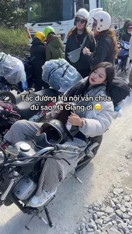 Hà giang ơi sao mà đông thế🥲 Đi 3 ngày 2 đêm có thể lên 800 clip review, ae theo dõi mình nhé =)) #hagiang #dulichhagiang #travel #dulichvietnam #tourhagiang