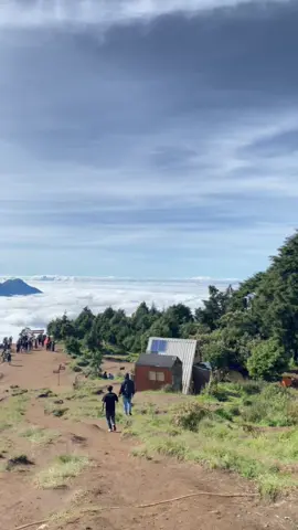 Gn Prau via Patakbanteng, 29 Nov 2025