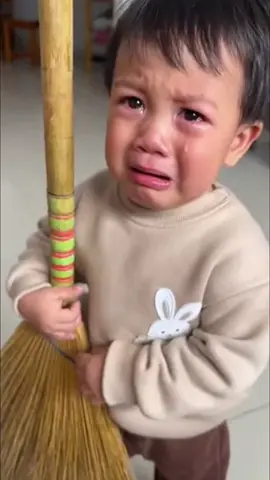 Đúng là giả tạo #haihuoc #vuinhon #giaitri #luonggiaai #xuhuong 