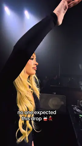 Arabic flow 🥁💃🏼🐍 #arabicsong #afrohouse #fyp 