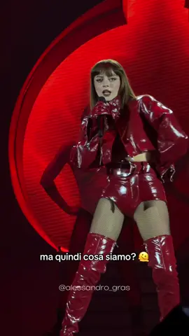 io dico sì 🫠 #annalisa #maiosonofuoco #manoisiamofuoco #nali #movimento 
