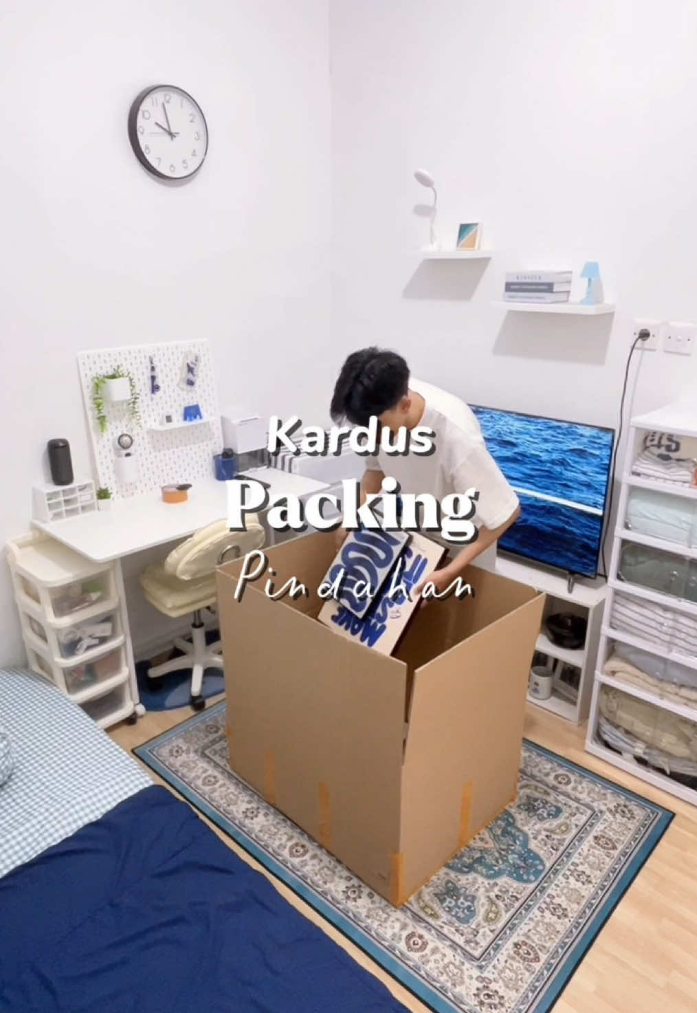 Gak heran kalo banyak dicari, soalnya kardus ini berguna banget buat anak kost yang mau pindahan. 📦✨ #karduspacking #anakkost  #kardusjumbo #pindahan  #pindahrumah 