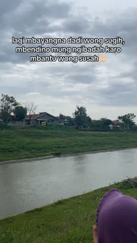 nongkronge pinggir kali sek, mogaa”mbesuk ngarepe ka’bah aamiin🤲🏻 #notog#margasari#tegal #fyp 
