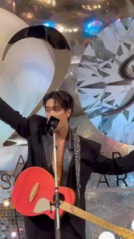 just friend di malam minggu 🥹🥹 #nanon_korapat #nanonkorapat #fyp 