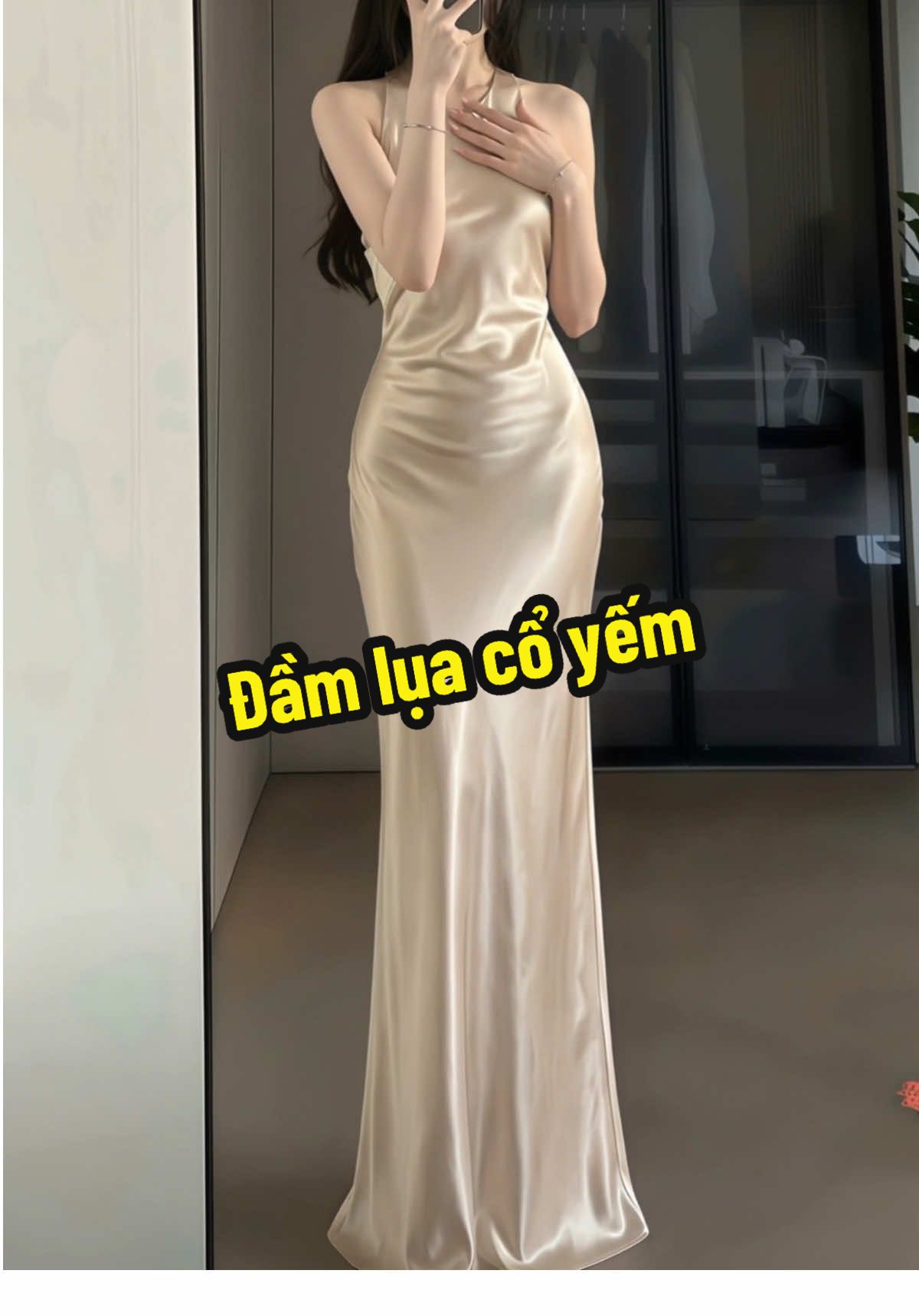 Đầm lụa cổ yếm, lên dáng đẹp. Thay vì thuê đồ lụa chụp hình thì sắm luôn tết mặc #myoutfit #thoitrangnu #phoidoxinh #vaylua 