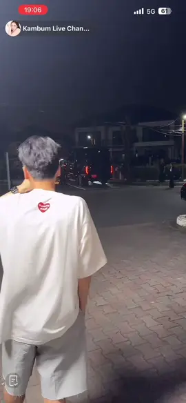 HBD แก้มบุ๋ม พี่พีทท จัดเต็มทุกปี ของขวัญชิ้นใหญ่ขึ้นเรื่อยๆ สามีดีเด่น รถใหม่คันใหญ่กว่าเดิม#แก้มพีท #ศิลปินคนโปรด #วันเกิดแก้มบุ๋ม #บ้านชัพพอร์ตแก้มพีท #ด้อมแก้มพีททท😍😍 @Peace.kan @Kambum Live Channel @แก้มบุ๋ม (ร่าง2) 